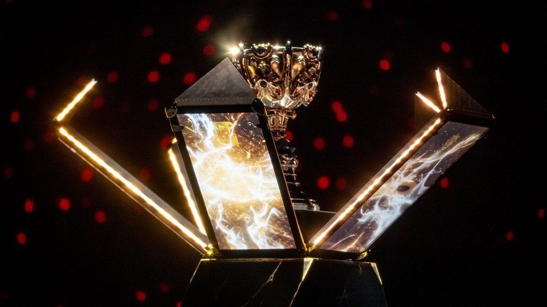 LV × League of Legends